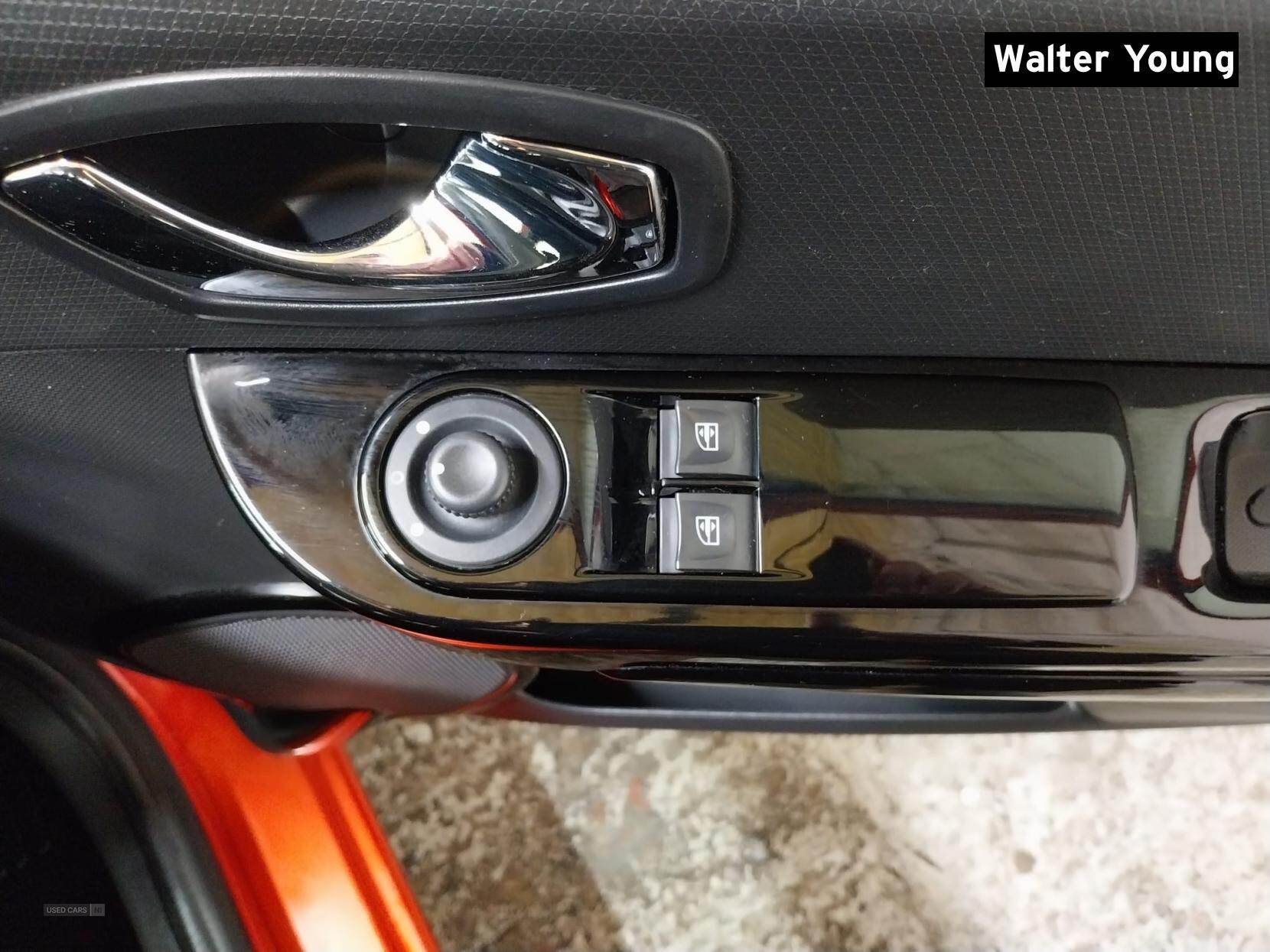 Sep 2014 Renault Clio 1.5 dCi 90 Dynamique MediaNav Energy 5dr