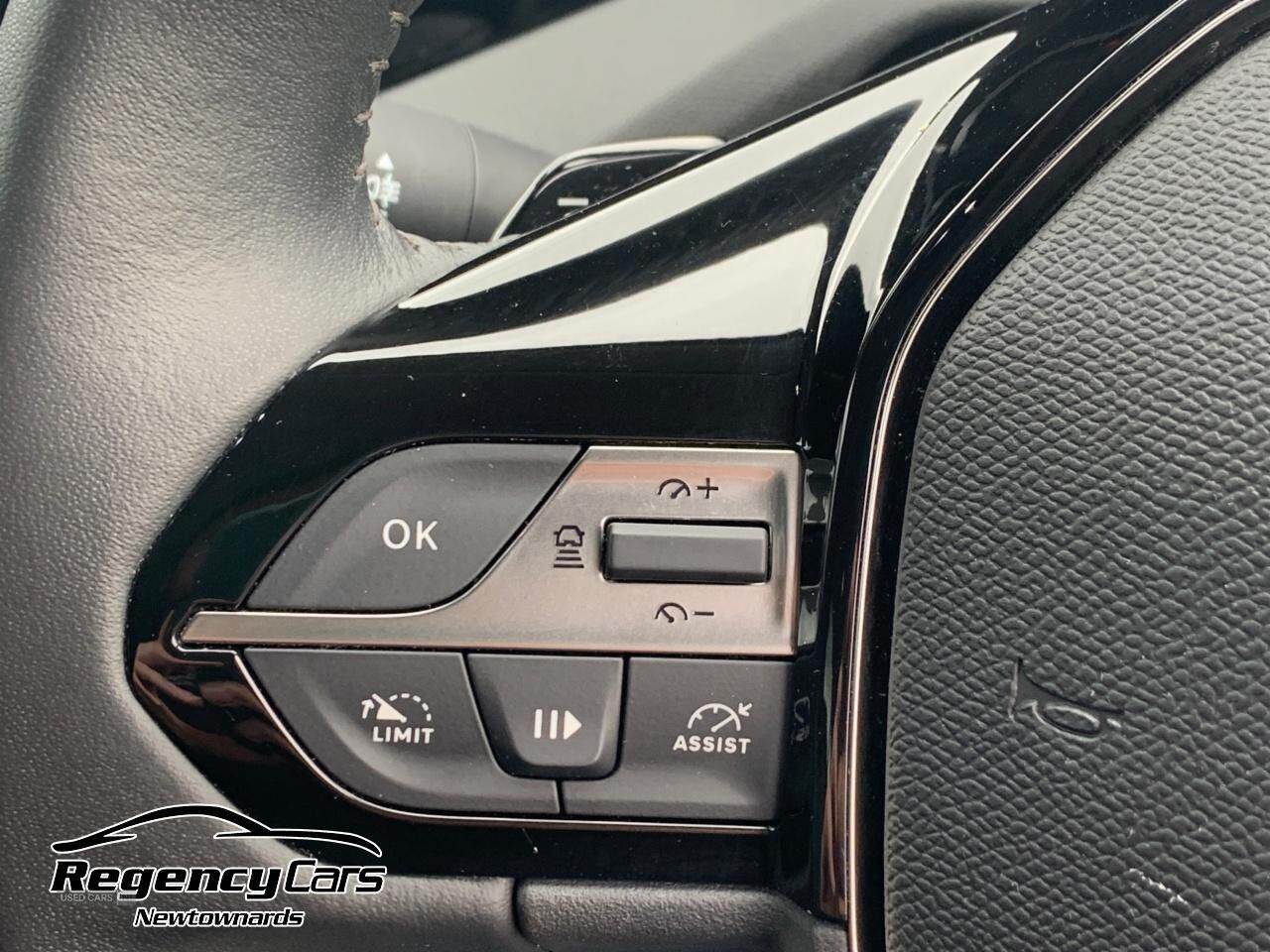 May 2022 Peugeot 308 1.6 Plug-in Hybrid Allure Premium 5dr e-EAT8