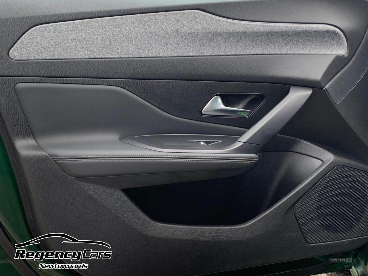 May 2022 Peugeot 308 1.6 Plug-in Hybrid Allure Premium 5dr e-EAT8