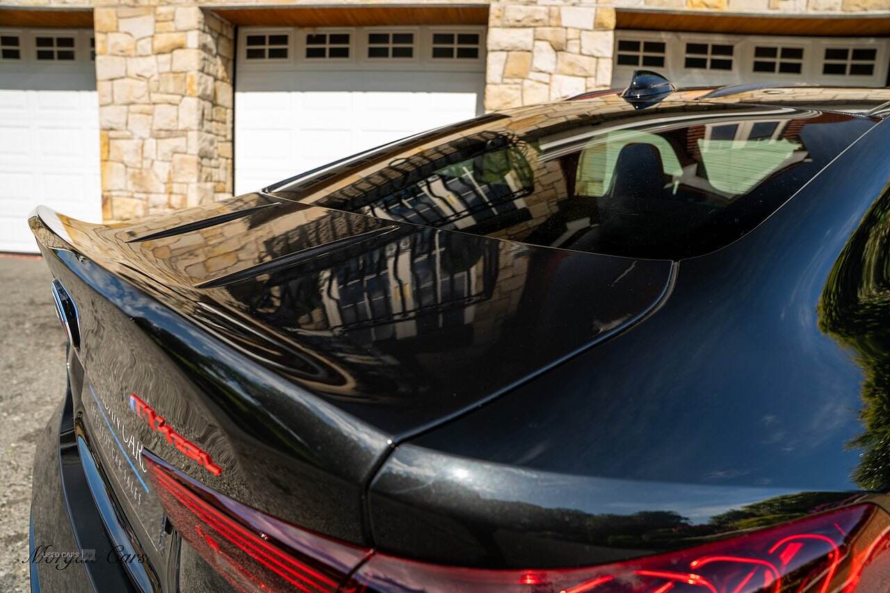 Nov 2022 BMW M4 M4 CSL 2dr Step Auto