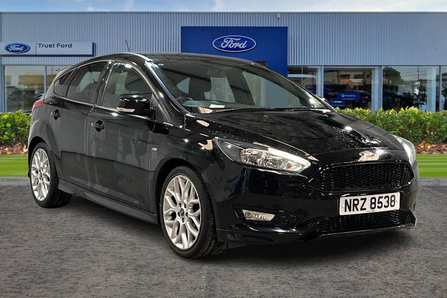 May 2018 Ford Focus 1.0 EcoBoost 140 ST-Line Navigation 5dr