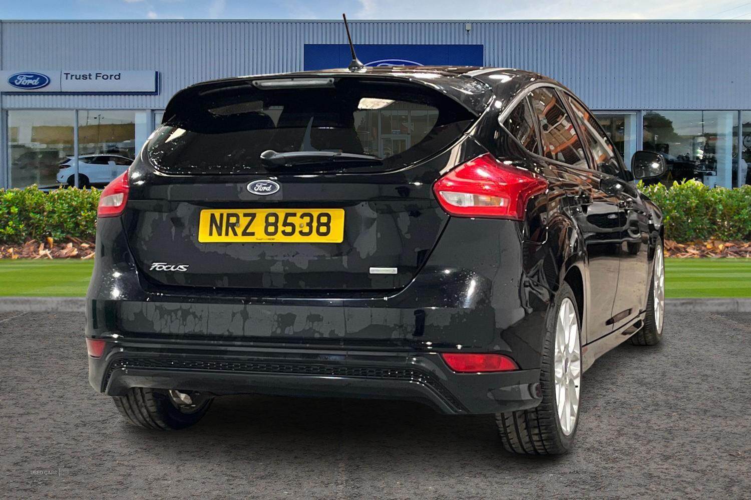 May 2018 Ford Focus 1.0 EcoBoost 140 ST-Line Navigation 5dr