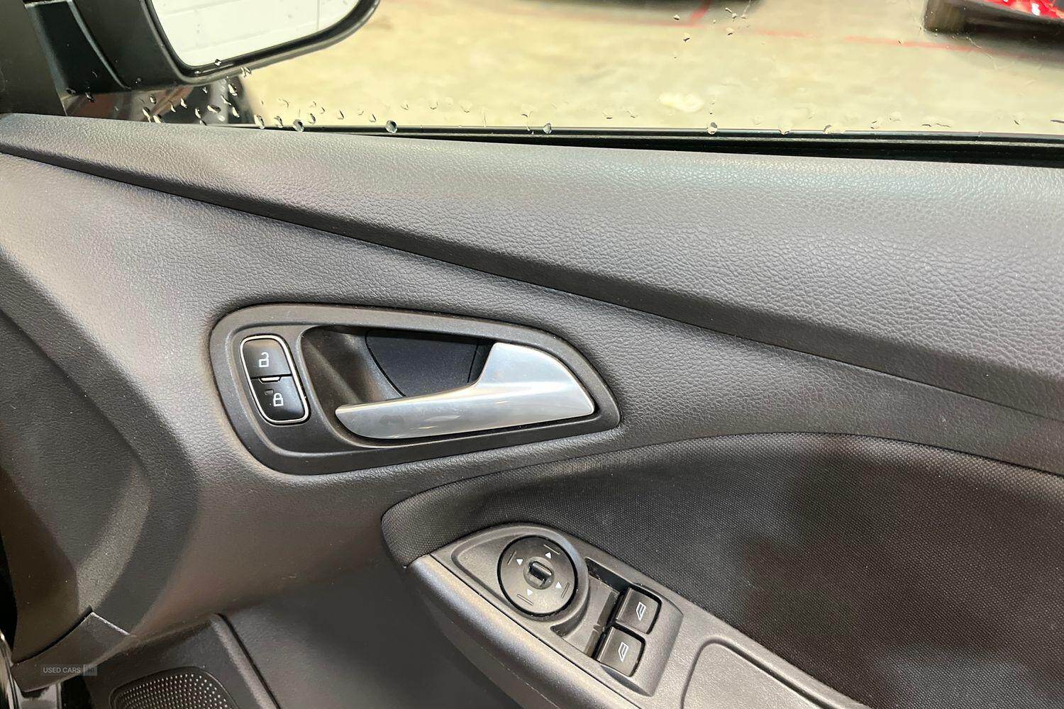 May 2018 Ford Focus 1.0 EcoBoost 140 ST-Line Navigation 5dr
