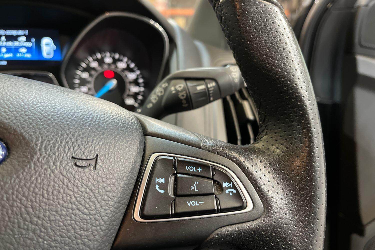 May 2018 Ford Focus 1.0 EcoBoost 140 ST-Line Navigation 5dr