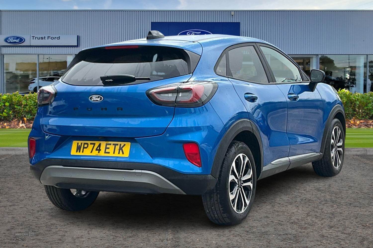Nov 2024 Ford Puma 1.0 EcoBoost Hybrid mHEV Titanium 5dr DCT
