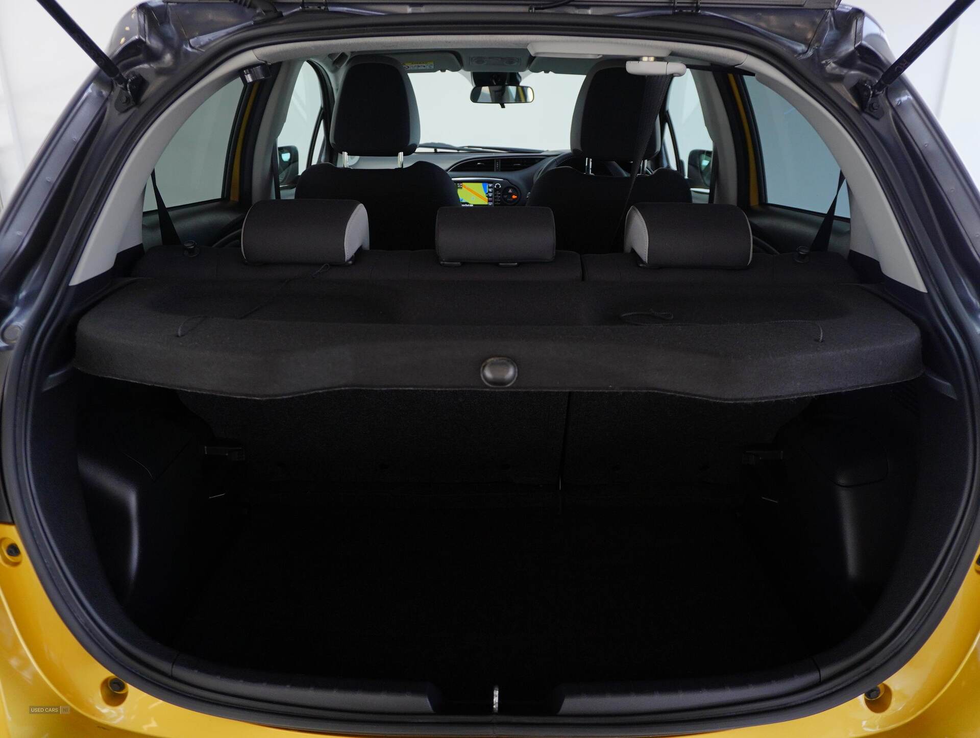Jan 2019 Toyota Yaris 1.5 Hybrid Y20 5dr CVT [Bi-tone]