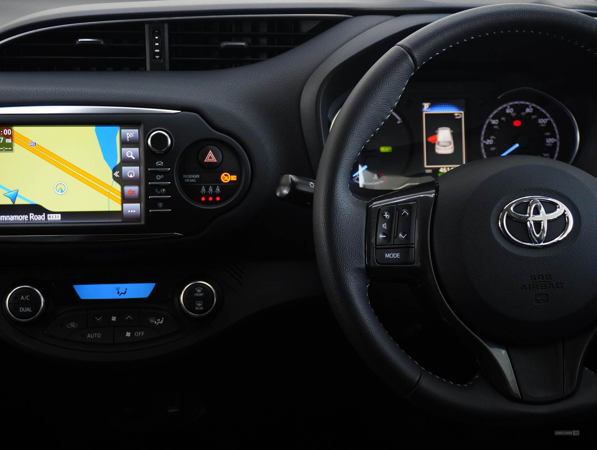 Jan 2019 Toyota Yaris 1.5 Hybrid Y20 5dr CVT [Bi-tone]