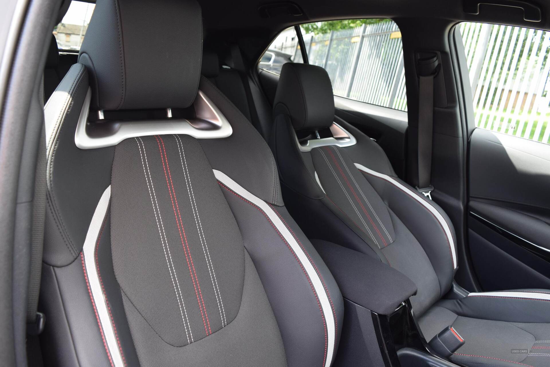 2022 Toyota Corolla 1.8 VVT-i Hybrid GR Sport 5dr CVT