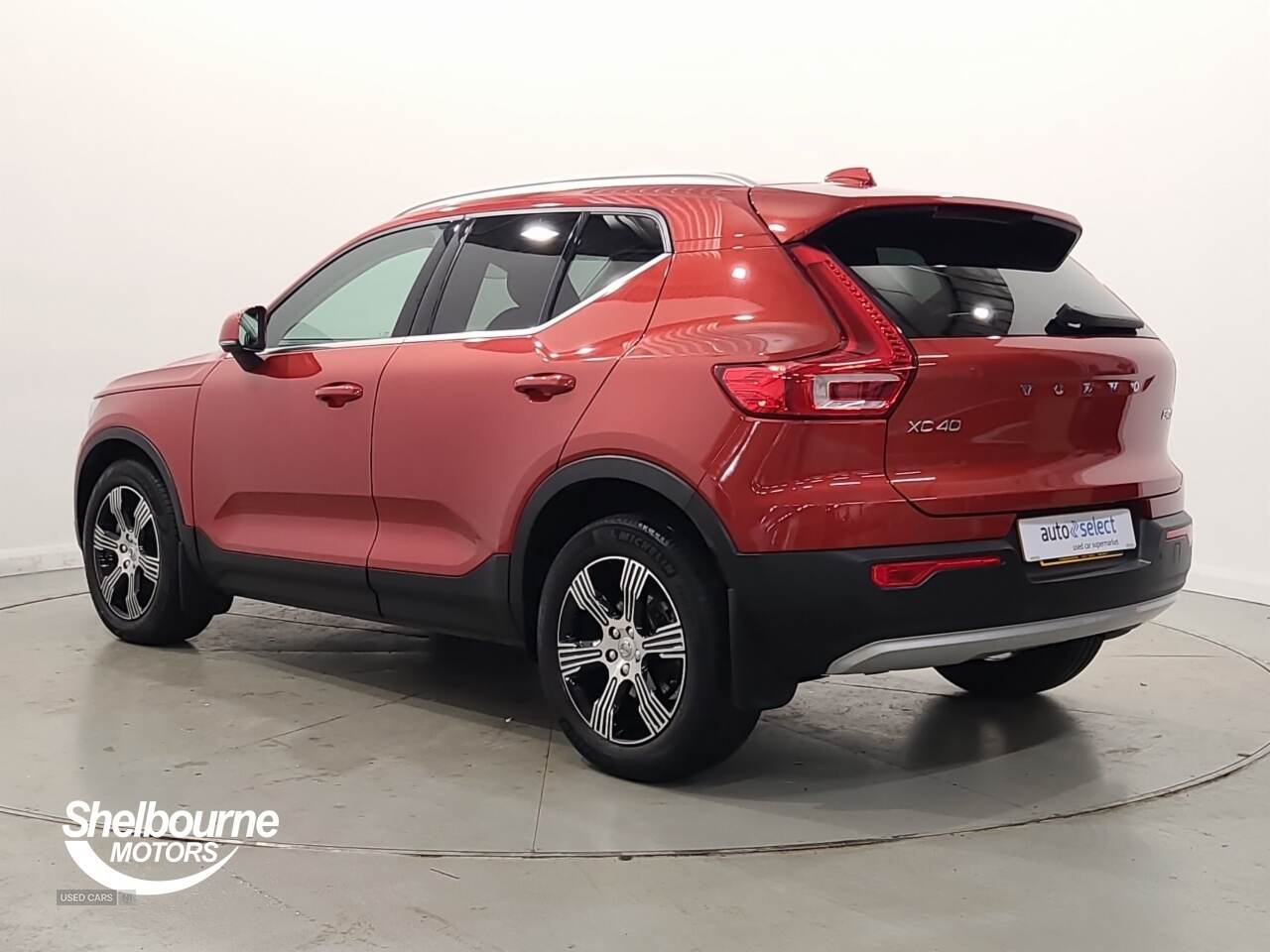 Nov 2020 Volvo XC40 2.0 B4P Inscription 5dr AWD Auto