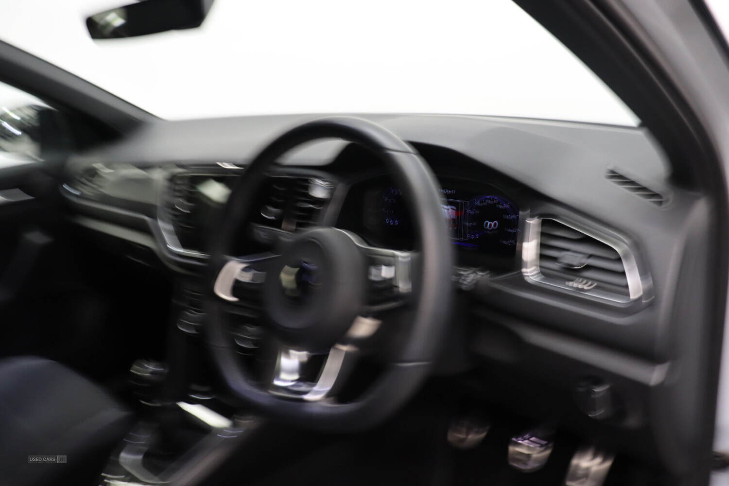 Nov 2021 Volkswagen T-Roc 1.5 TSI EVO R-Line 5dr