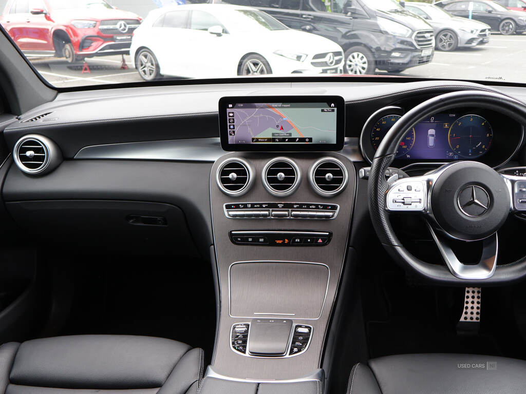 May 2021 Mercedes-Benz GLC GLC 300d 4Matic AMG Line Premium Pls 5dr 9G-Tronic