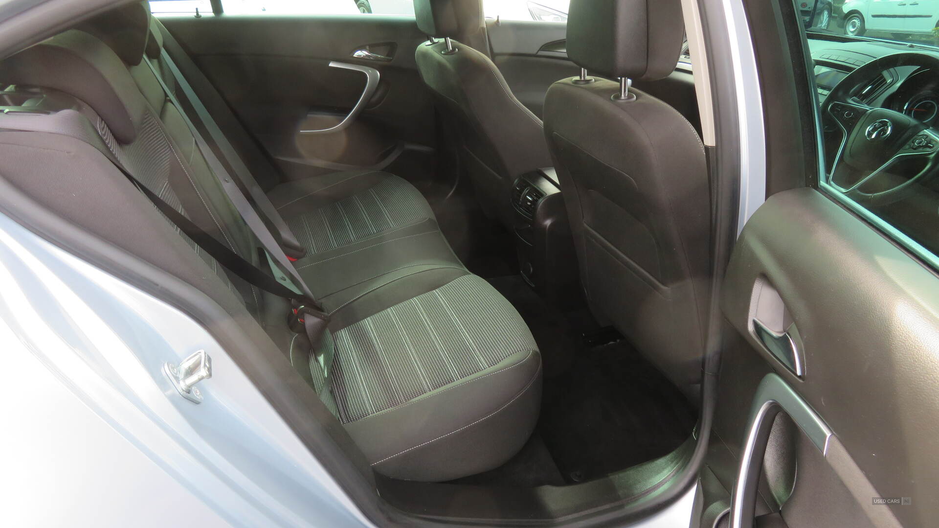 Vauxhall Insignia DIESEL HATCHBACK in Derry / Londonderry