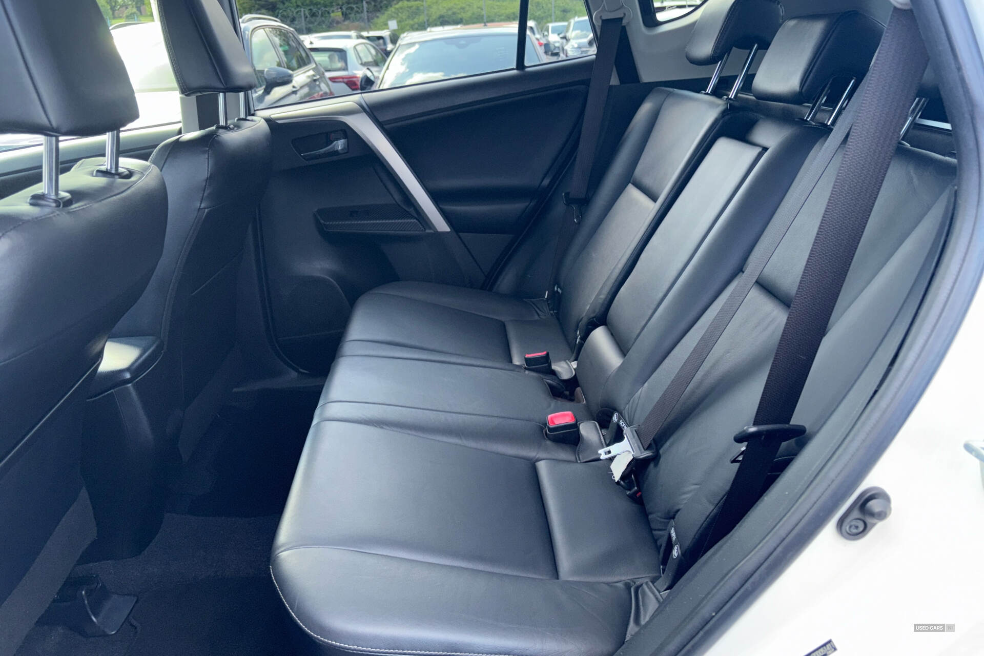 Sep 2014 Toyota RAV4 2.2 D-4D Invincible 5dr