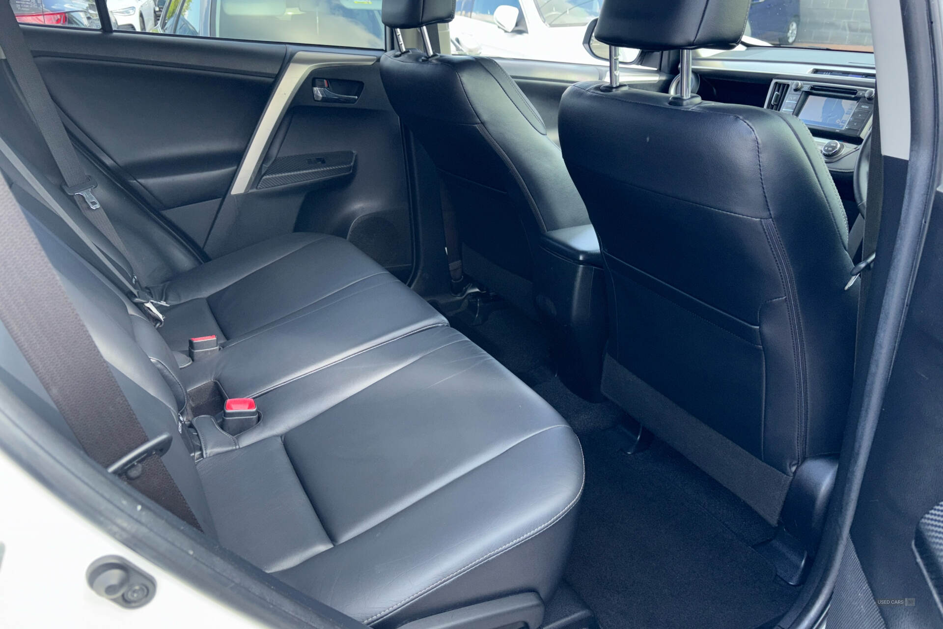 Sep 2014 Toyota RAV4 2.2 D-4D Invincible 5dr