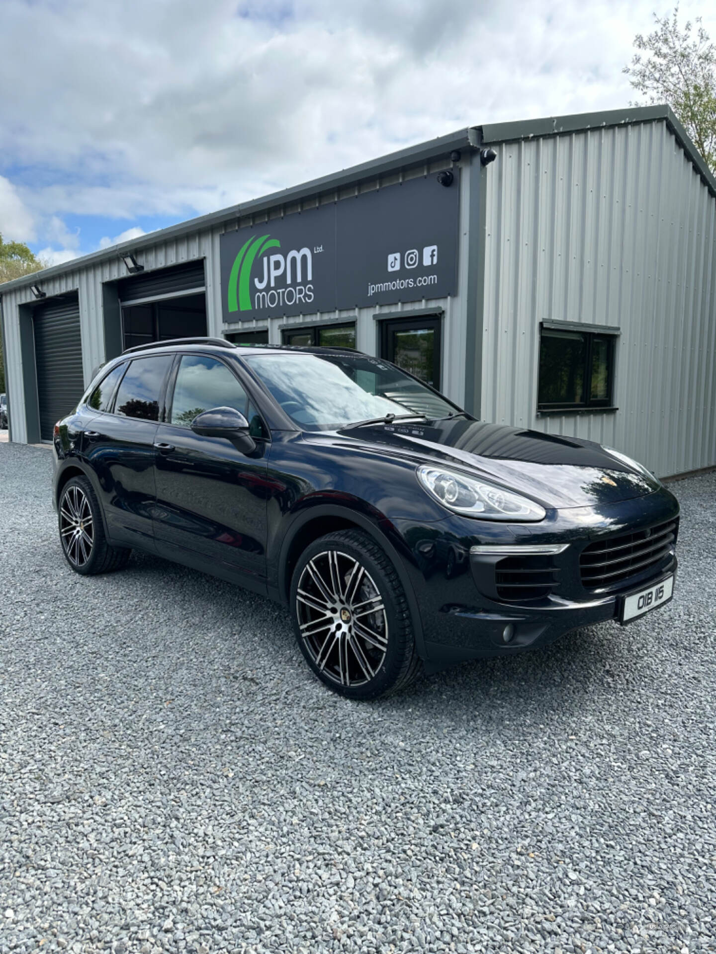 Apr 2015 Porsche Cayenne Diesel 5dr Tiptronic S