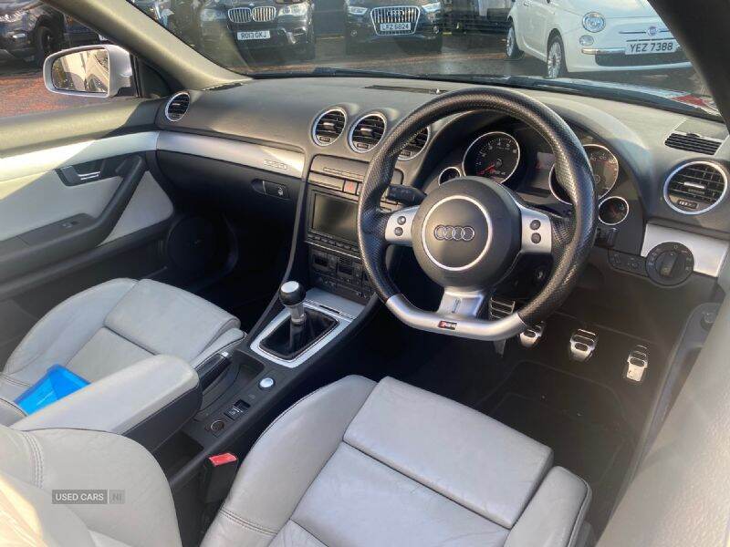  2006 Audi RS4 Cabriolet Base