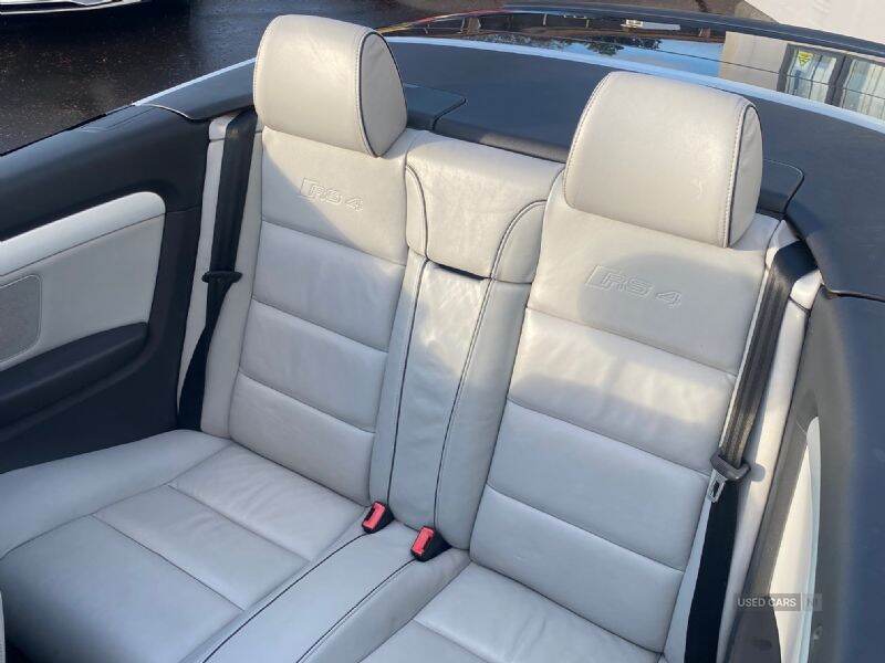  2006 Audi RS4 Cabriolet Base