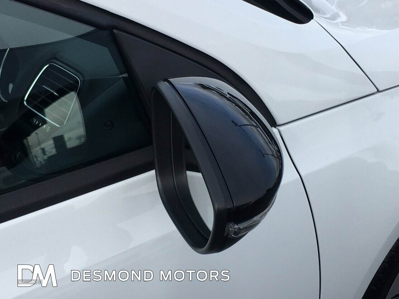 Feb 2015 Volkswagen Scirocco 2.0 TDi BlueMotion Tech GT 3dr