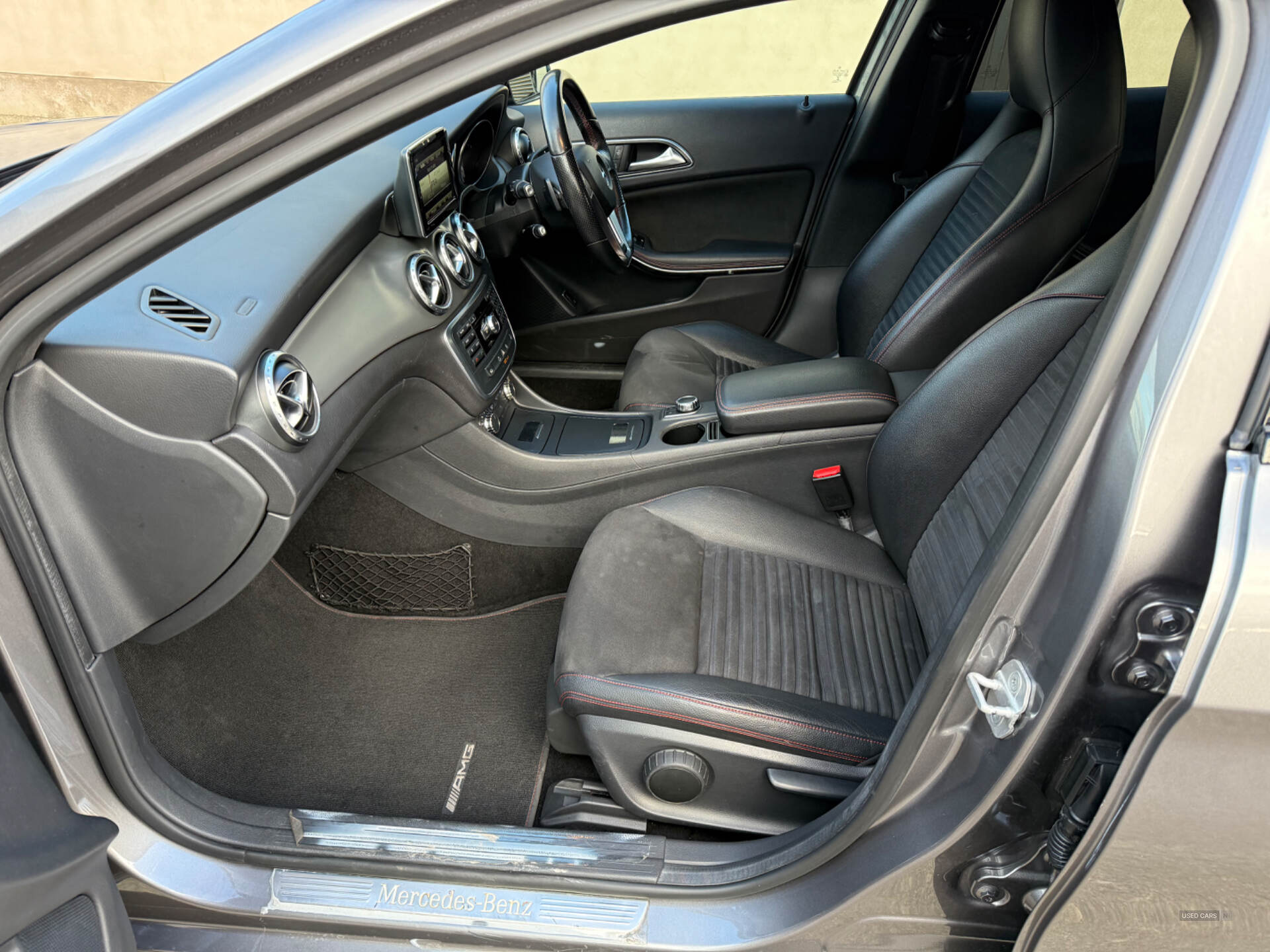 Dec 2014 Mercedes GLA-Class GLA 220 CDI 4Matic AMG Line 5dr Auto