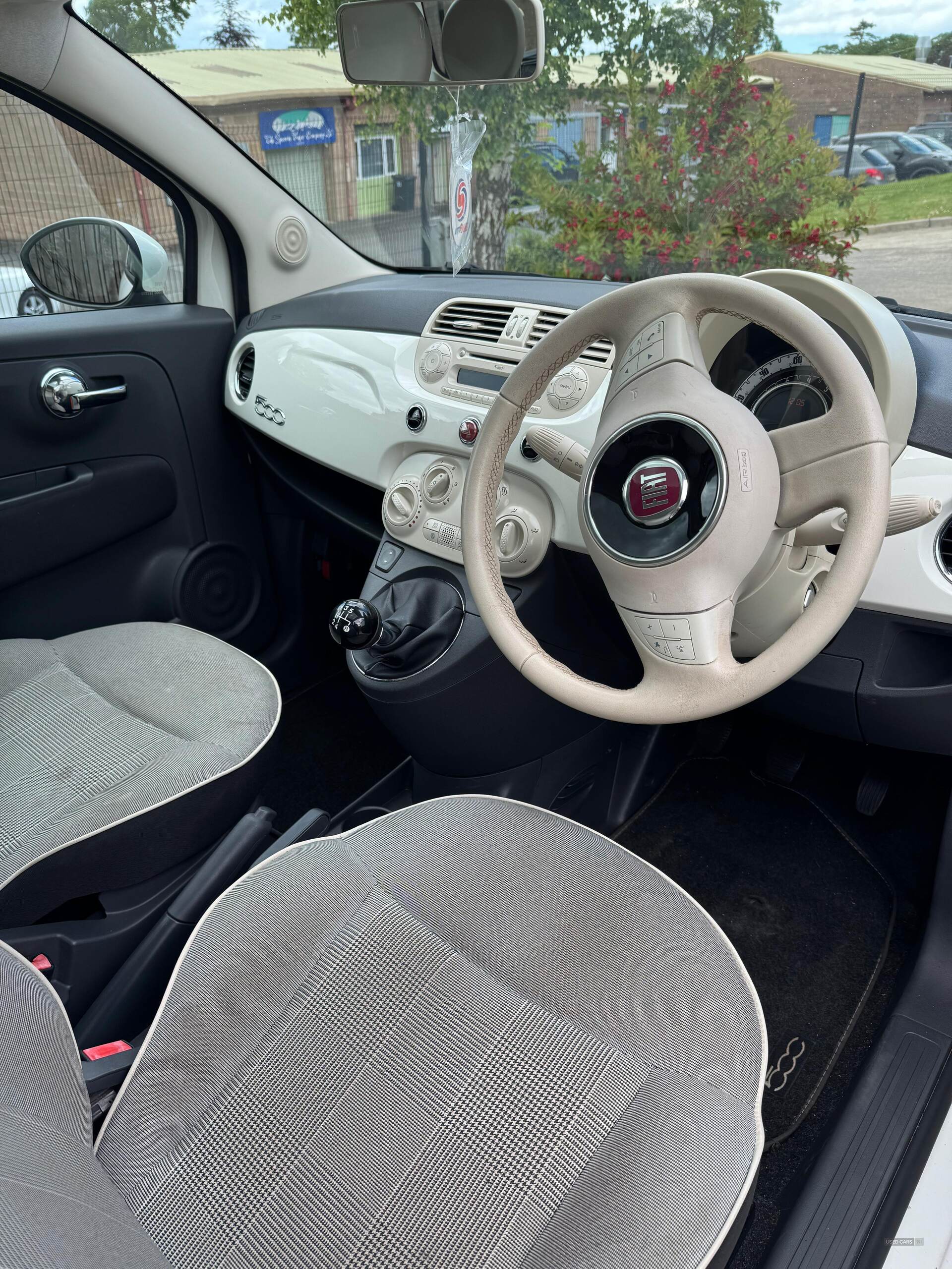 Jan 2015 Fiat 500 1.2 Lounge 3dr [Start Stop]