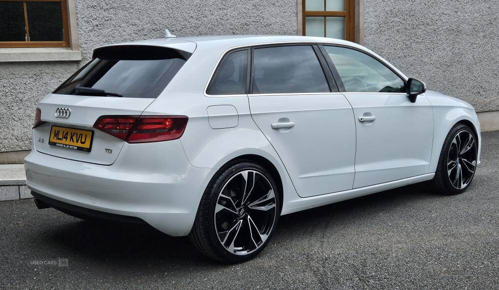Apr 2014 Audi A3 1.6 TDI Sport 5dr