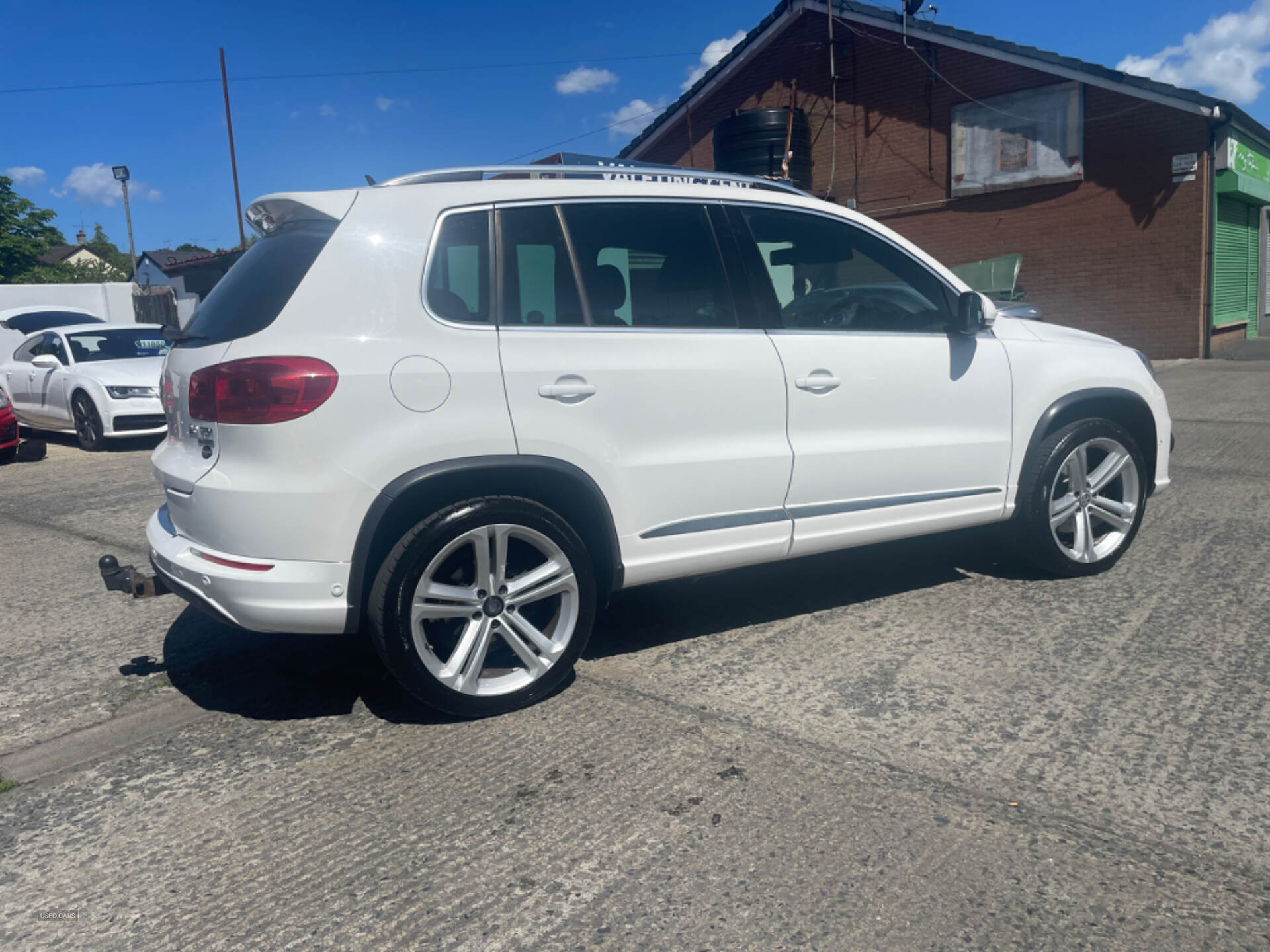 May 2013 Volkswagen Tiguan 2.0 TDi BlueMotion Tech R-Line 5dr
