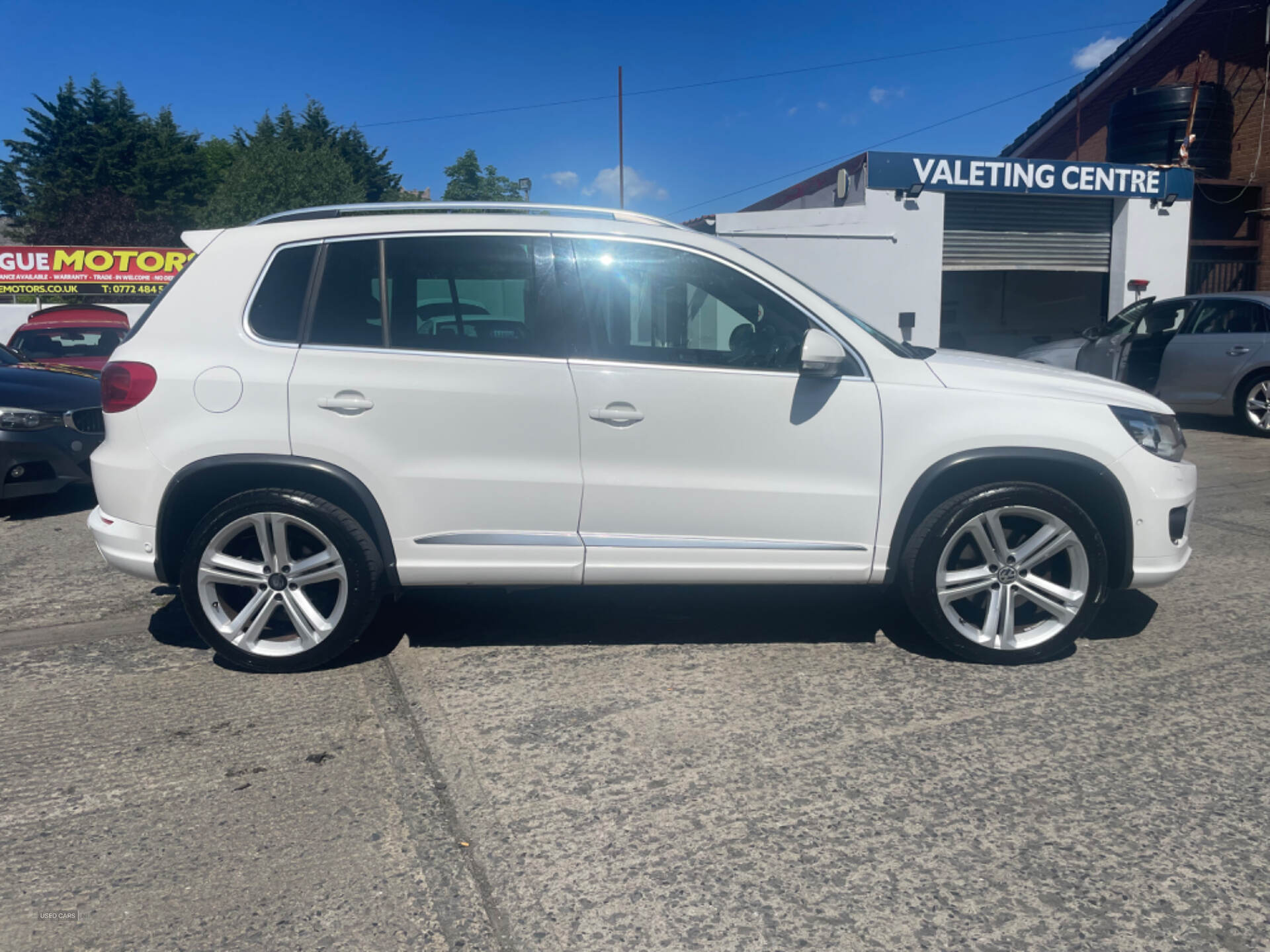 May 2013 Volkswagen Tiguan 2.0 TDi BlueMotion Tech R-Line 5dr