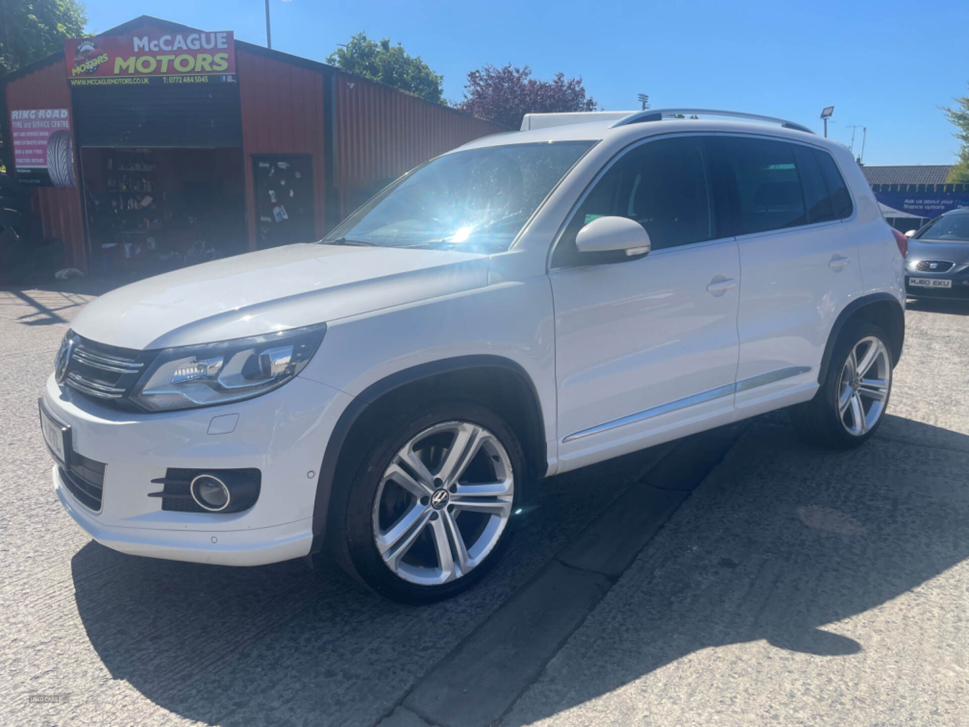 May 2013 Volkswagen Tiguan 2.0 TDi BlueMotion Tech R-Line 5dr