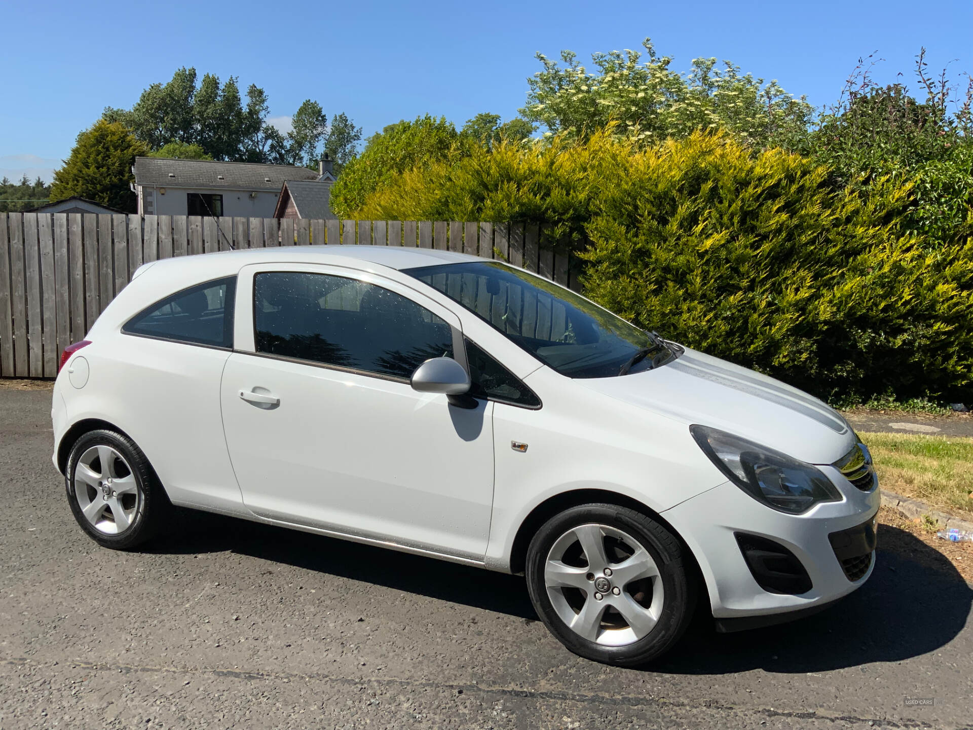 Mar 2014 Vauxhall Corsa 1.0 ecoFLEX Sting 3dr
