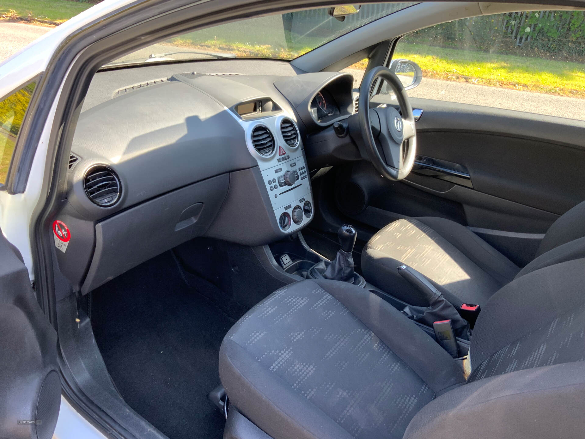 Mar 2014 Vauxhall Corsa 1.0 ecoFLEX Sting 3dr