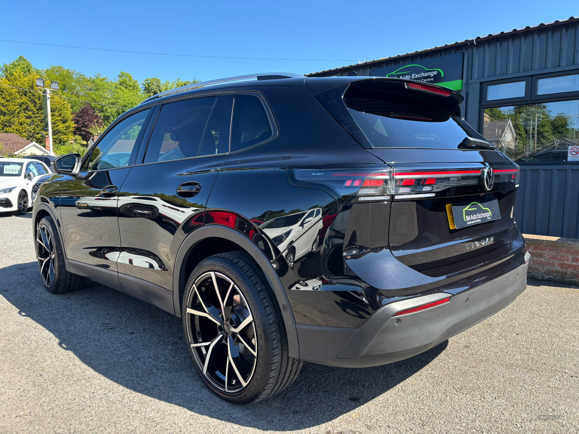 Volkswagen Tiguan DIESEL ESTATE in Down