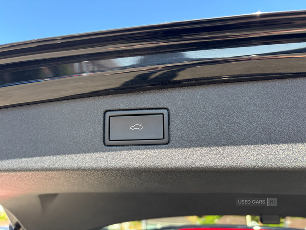 Volkswagen Tiguan DIESEL ESTATE in Down