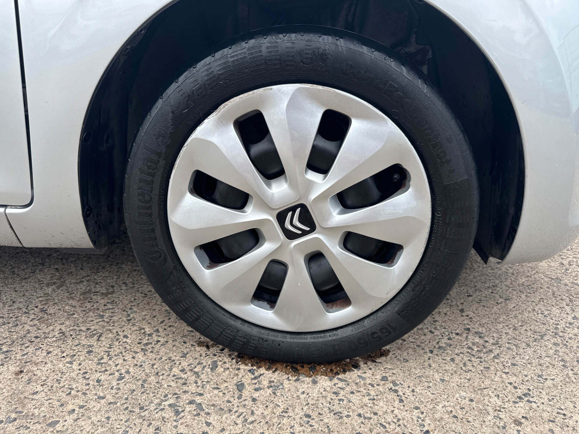 Car Thumbnail 6