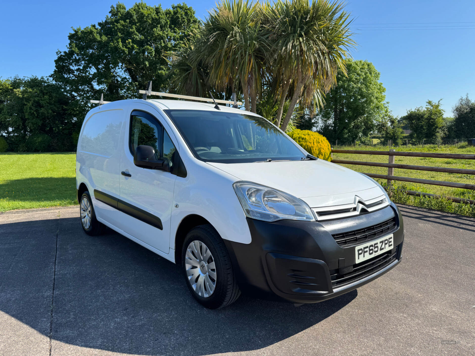 Feb 2016 Citroen Berlingo 1.6 HDi 625Kg Enterprise 75ps