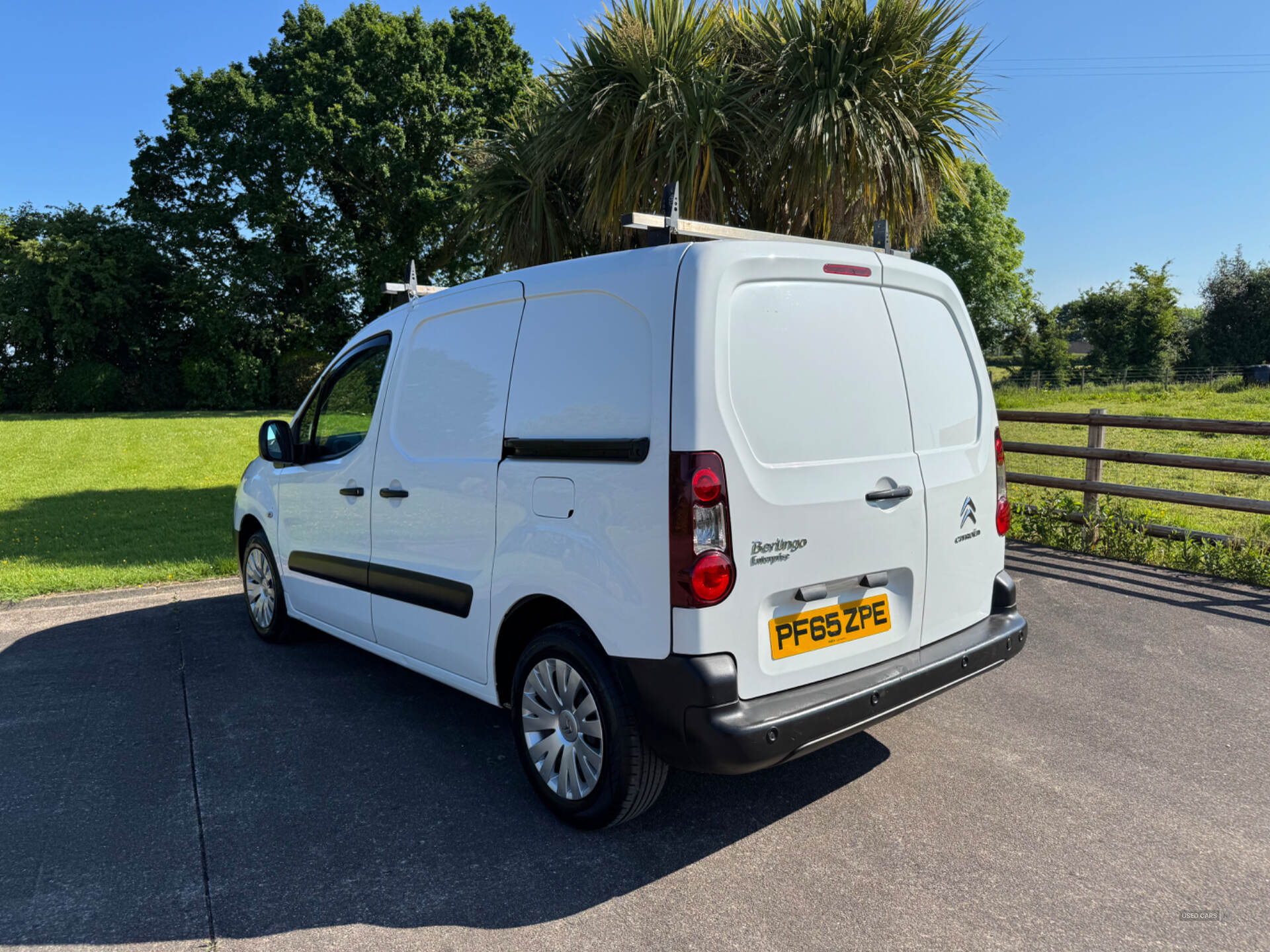 Feb 2016 Citroen Berlingo 1.6 HDi 625Kg Enterprise 75ps