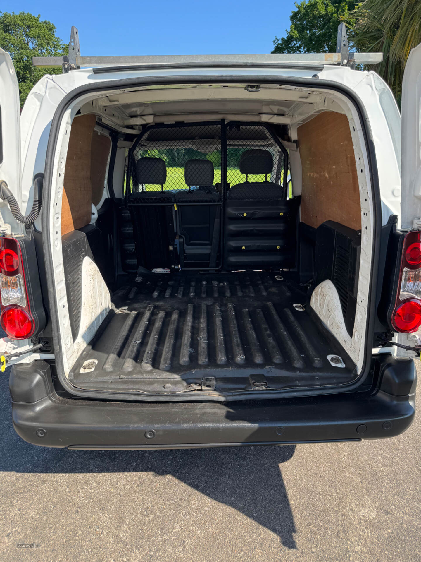 Feb 2016 Citroen Berlingo 1.6 HDi 625Kg Enterprise 75ps