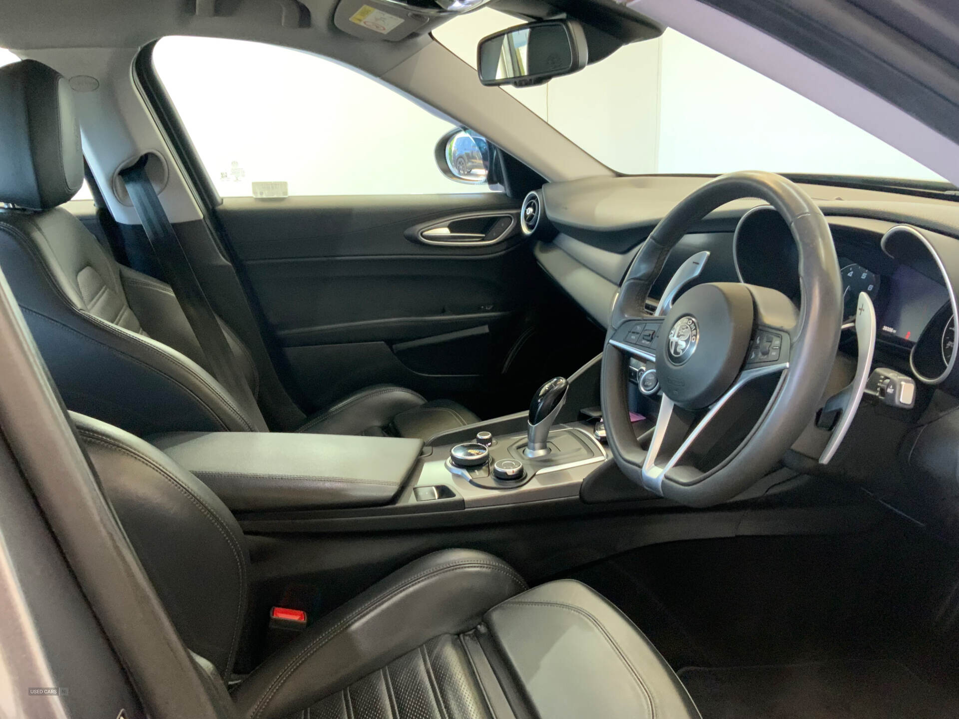 Nov 2017 Alfa Romeo Giulia 2.0 TB 280 Veloce 4dr Auto