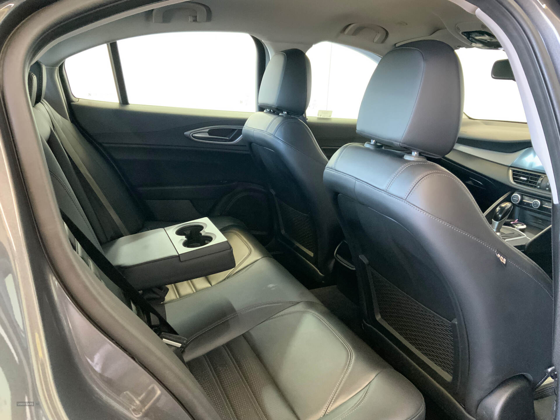 Nov 2017 Alfa Romeo Giulia 2.0 TB 280 Veloce 4dr Auto