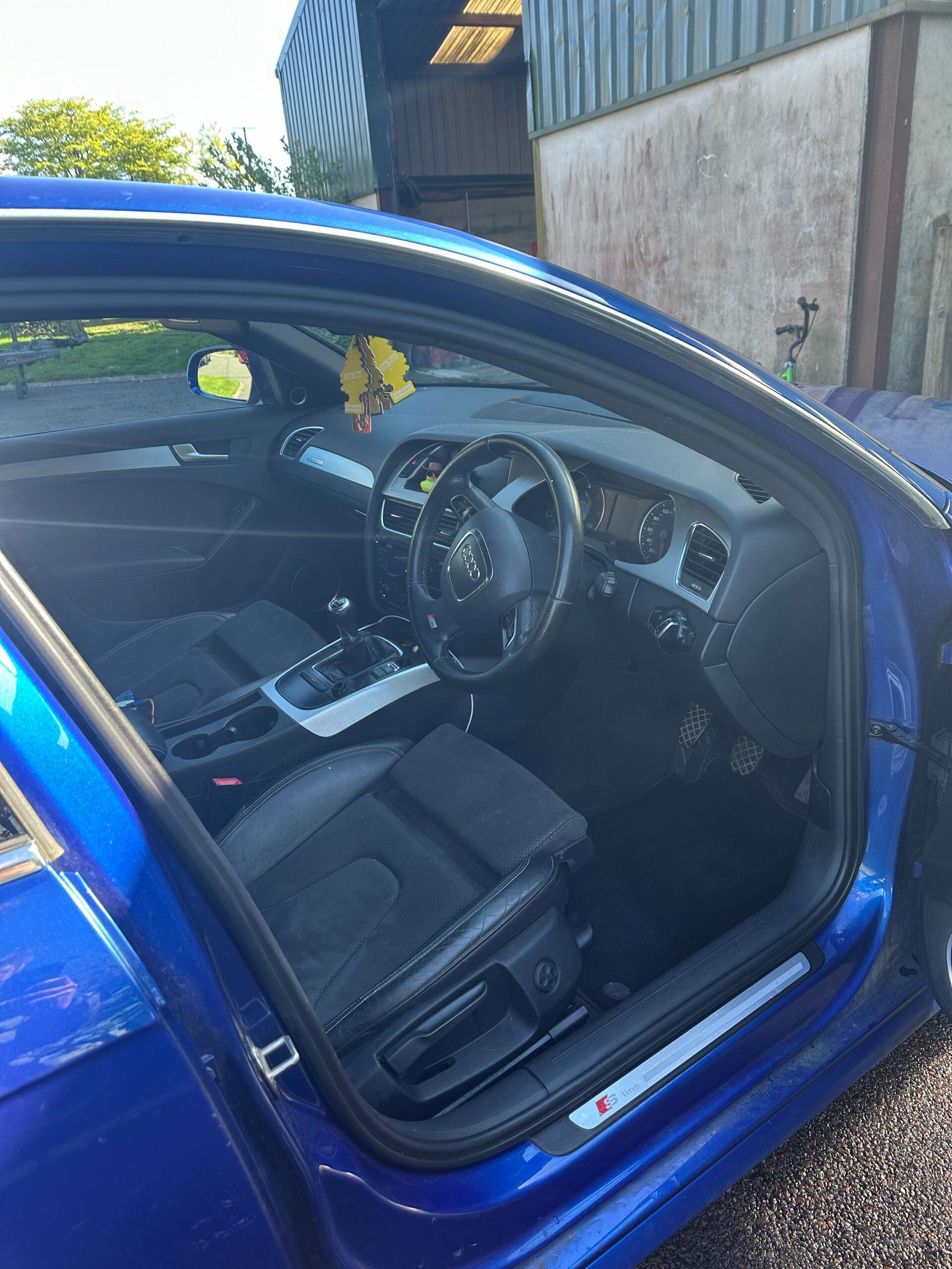 Apr 2011 Audi A4 2.0 TDI Quattro 170 S Line 4dr [Start Stop]