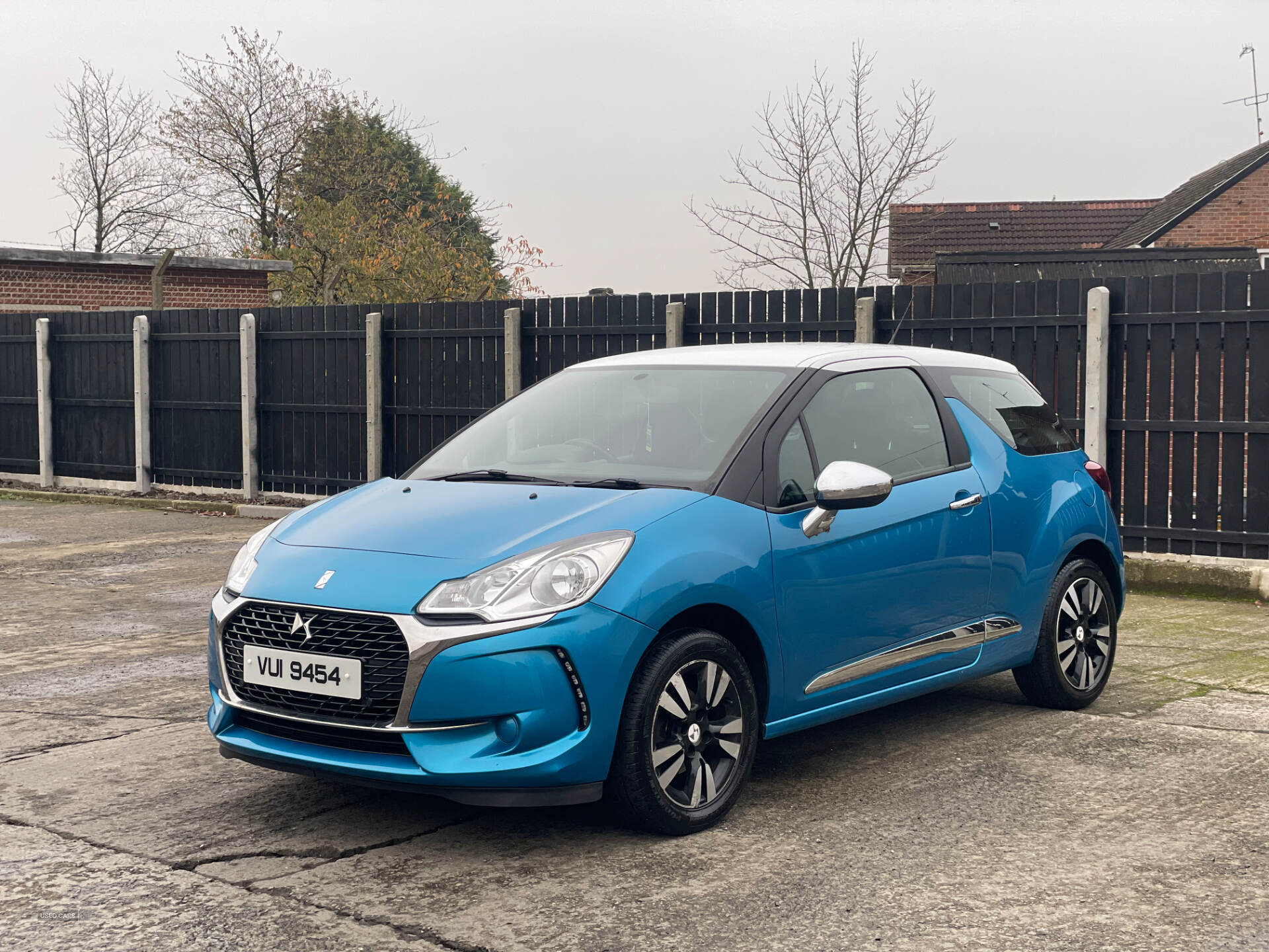 Jul 2016 DS 3 1.2 PureTech 82 Chic 3dr
