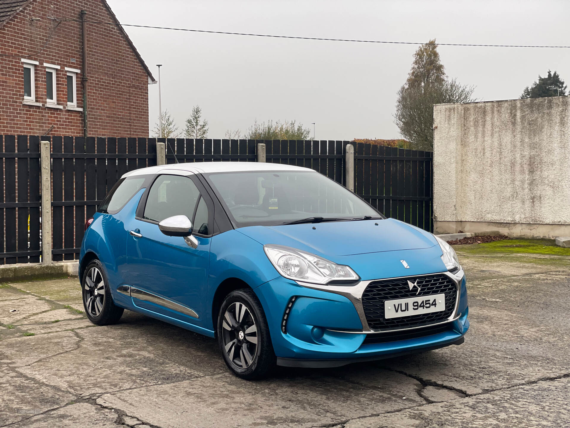 Jul 2016 DS 3 1.2 PureTech 82 Chic 3dr
