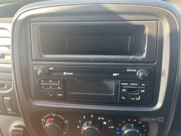 Renault Trafic SWB DIESEL in Down