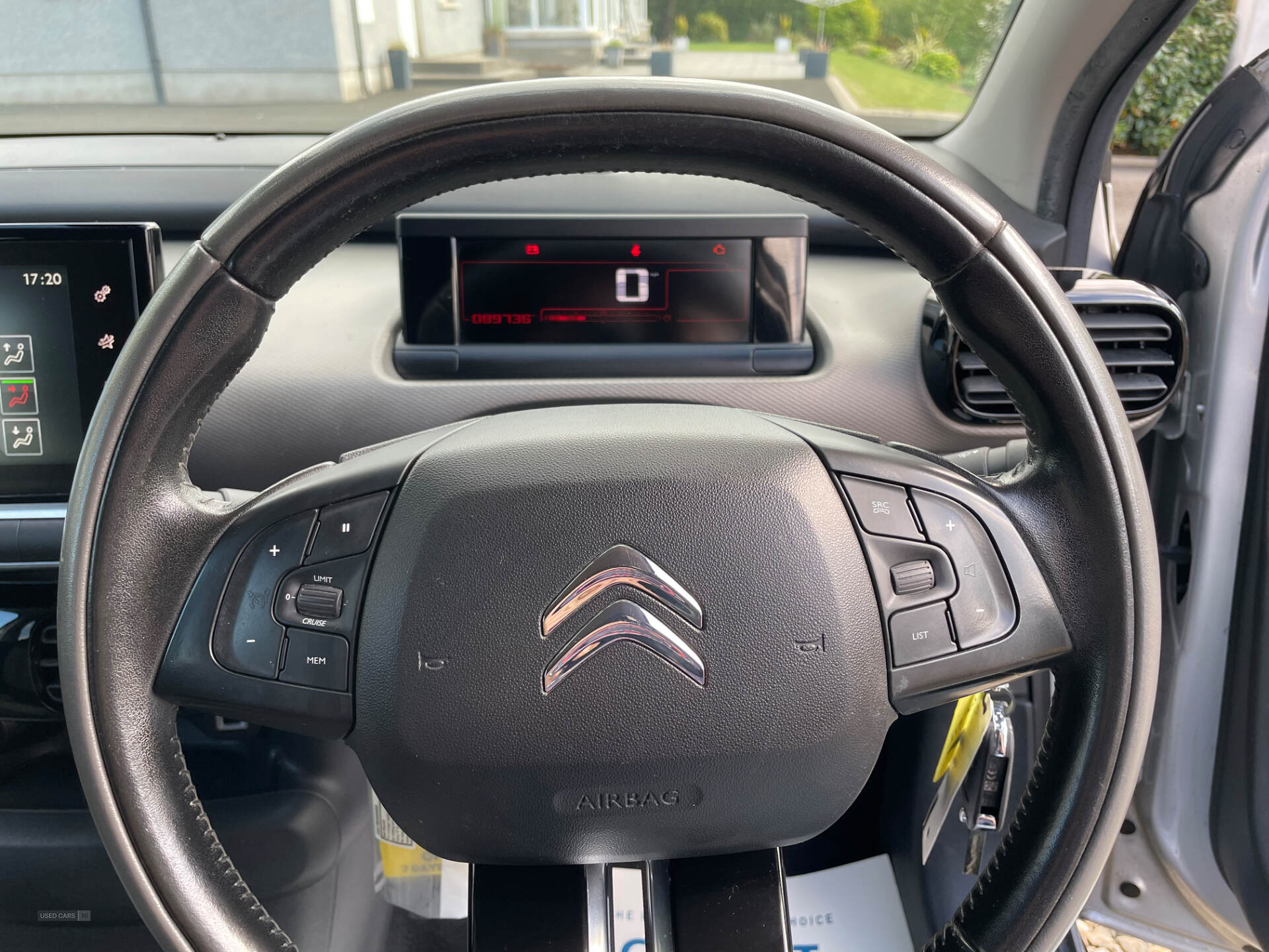 Sep 2015 Citroen C4 Cactus 1.6 BlueHDi Flair 5dr