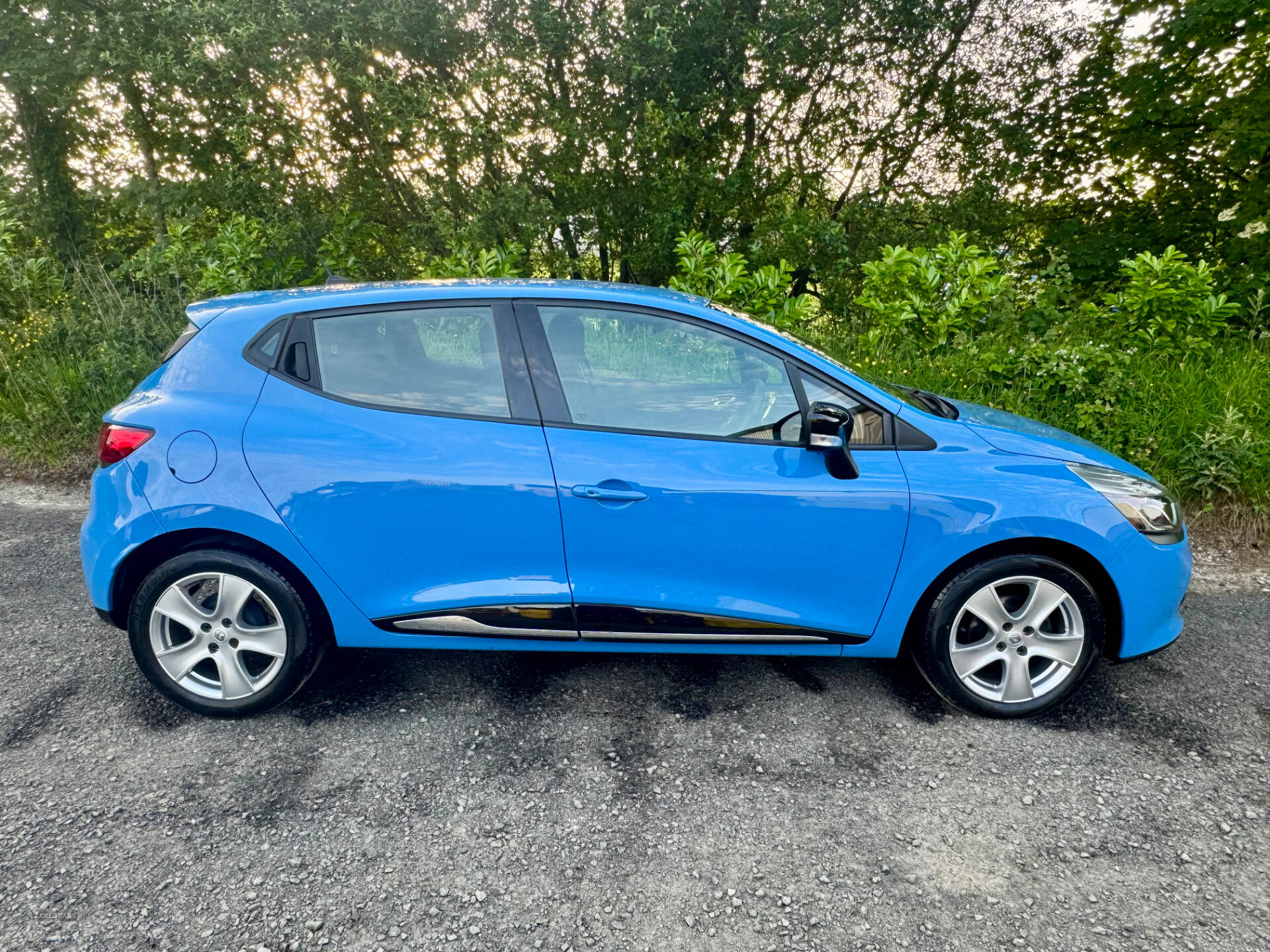 Nov 2013 Renault Clio 1.5 dCi 90 Dynamique MediaNav Energy 5dr