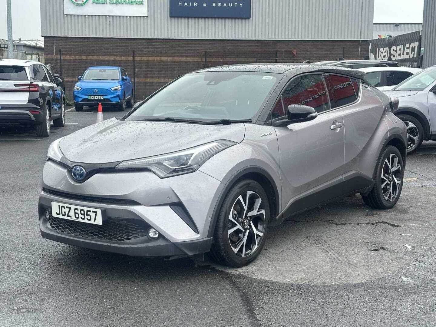 May 2018 Toyota C-HR 1.8 Hybrid Dynamic 5dr CVT