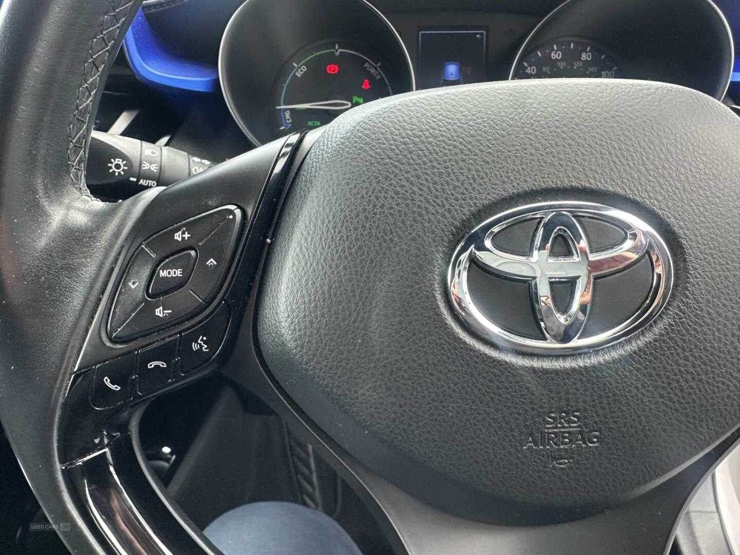 May 2018 Toyota C-HR 1.8 Hybrid Dynamic 5dr CVT