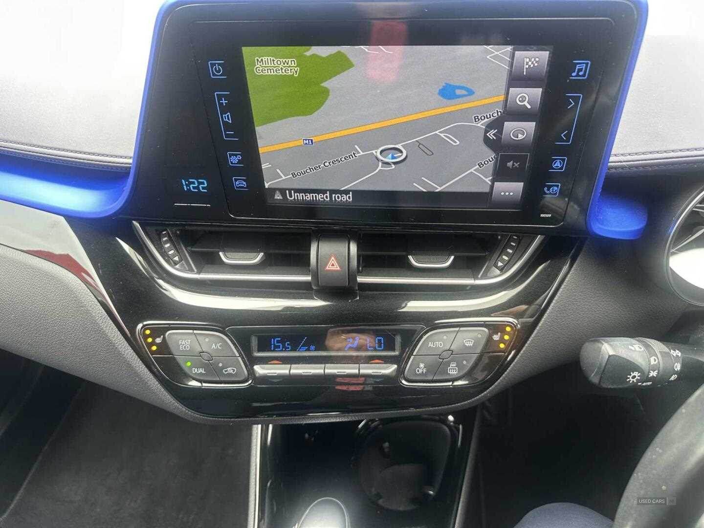 May 2018 Toyota C-HR 1.8 Hybrid Dynamic 5dr CVT