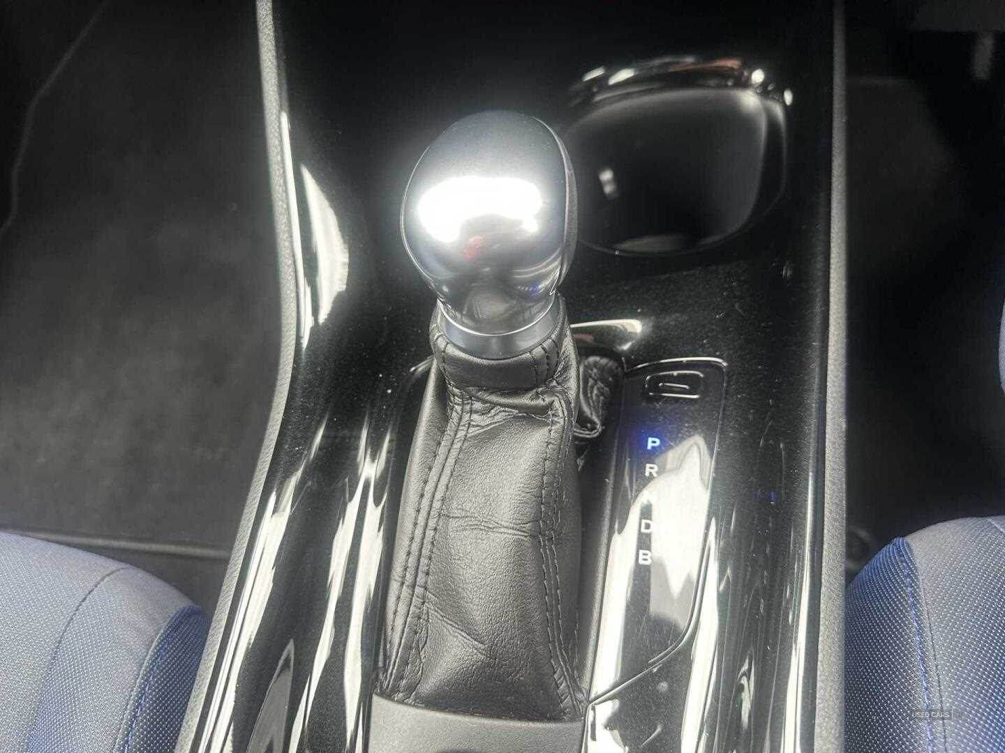 May 2018 Toyota C-HR 1.8 Hybrid Dynamic 5dr CVT