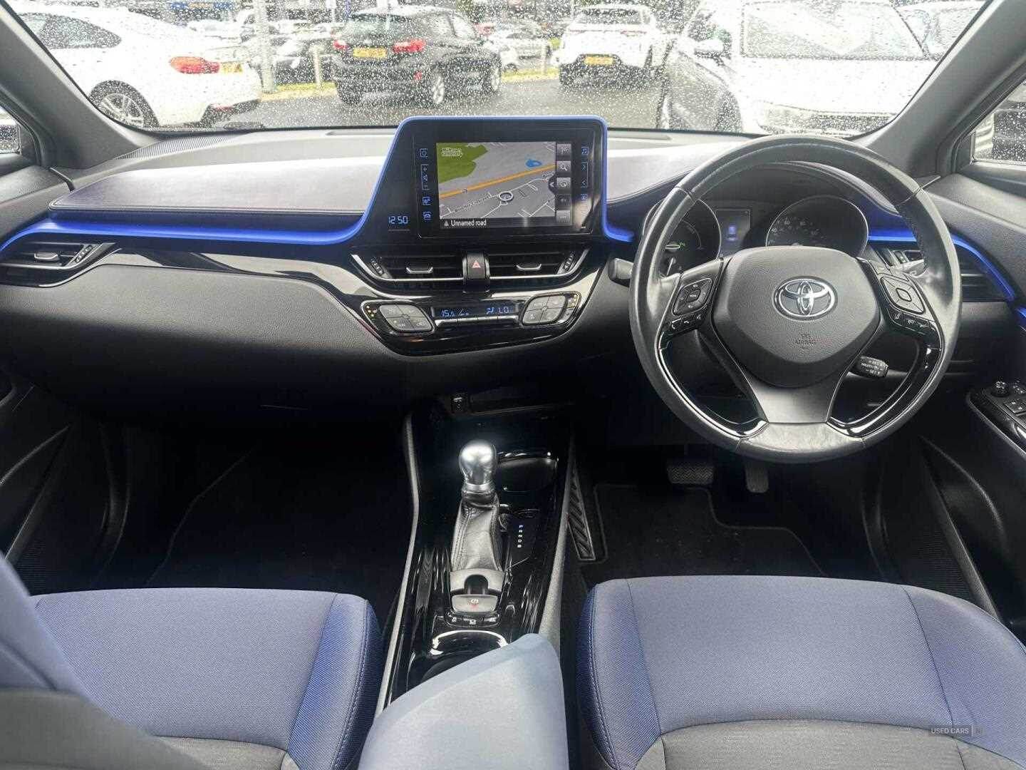 May 2018 Toyota C-HR 1.8 Hybrid Dynamic 5dr CVT