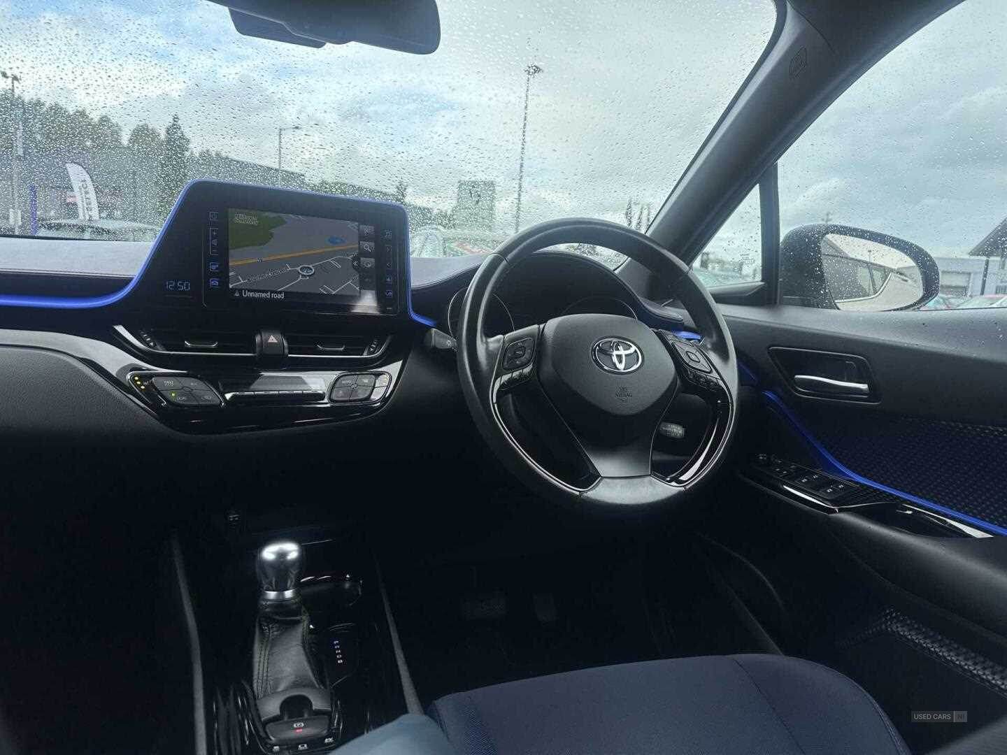 May 2018 Toyota C-HR 1.8 Hybrid Dynamic 5dr CVT